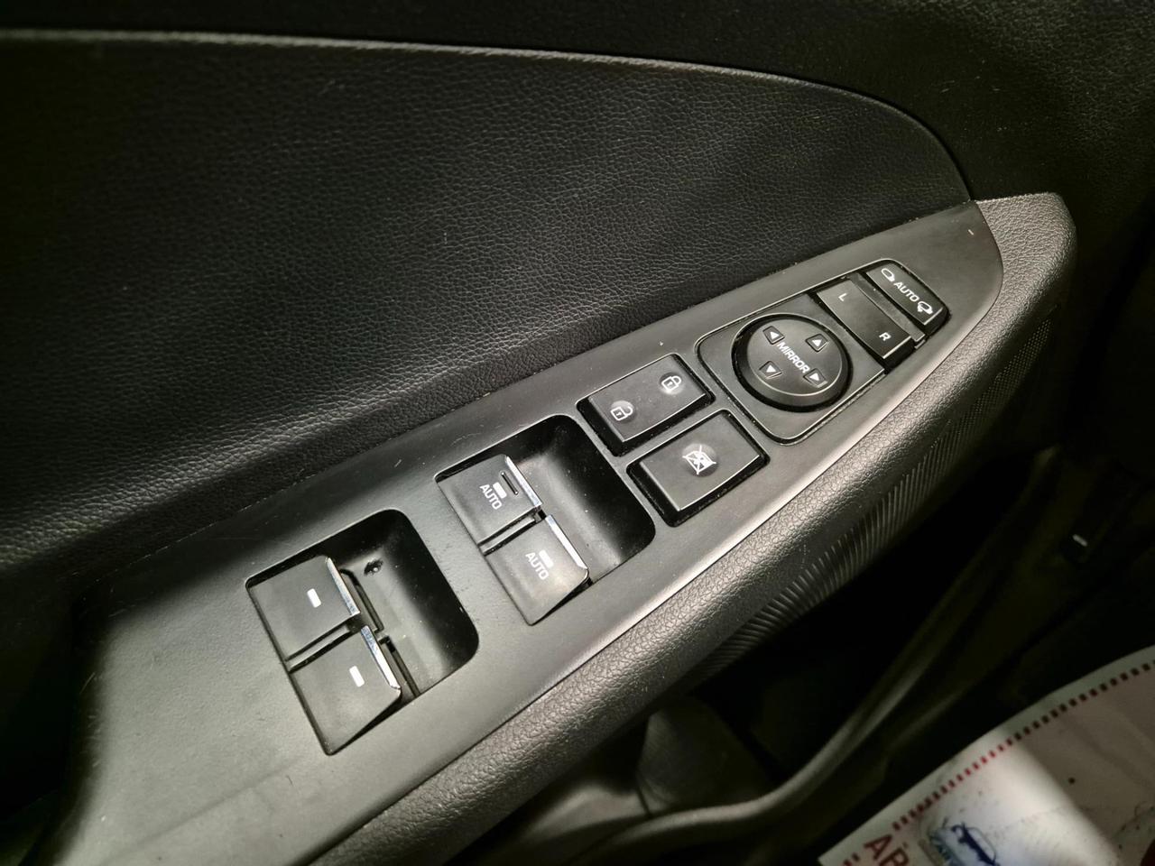 Hyundai Tucson 1.6 crdi Xprime 2wd 115cv - NEOPATENTATI - UNIPROPRIETARIO - Cruise/Lim - Cam