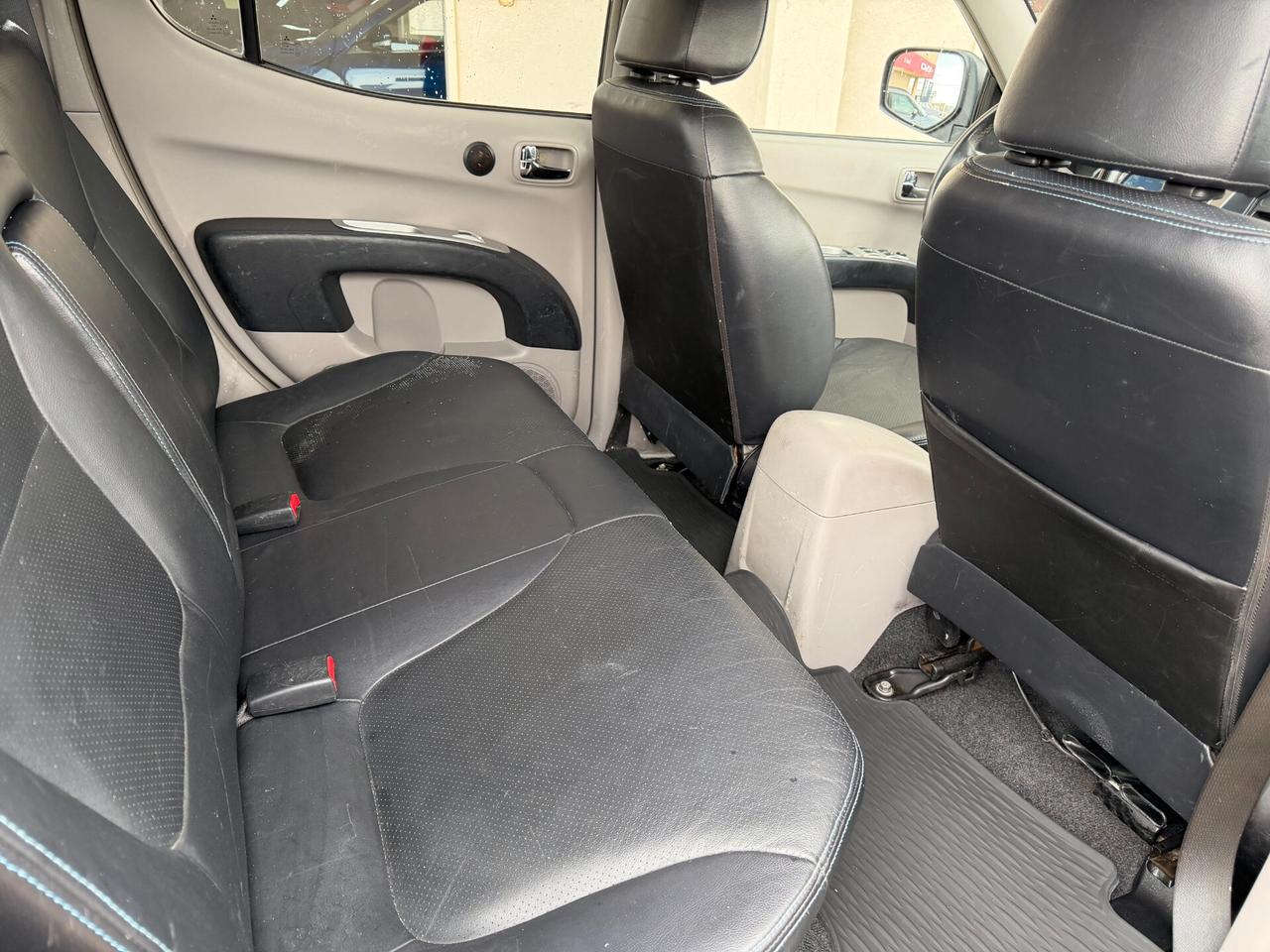 Mitsubishi L200 2.5 DI-D/136CV Double Cab