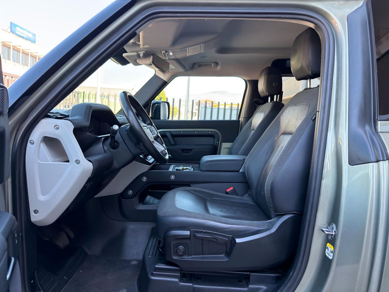 Land Rover Defender 90 3.0D I6 250 CV AWD