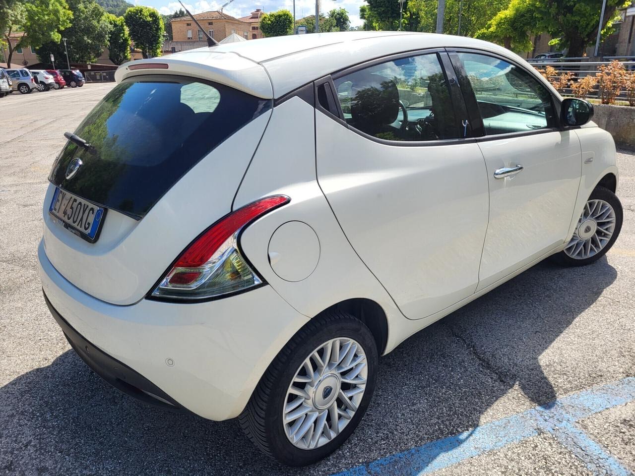 LANCIA Y 1,3 Mjet PLATINUM-UNICA PROPR-4 REVISIONI