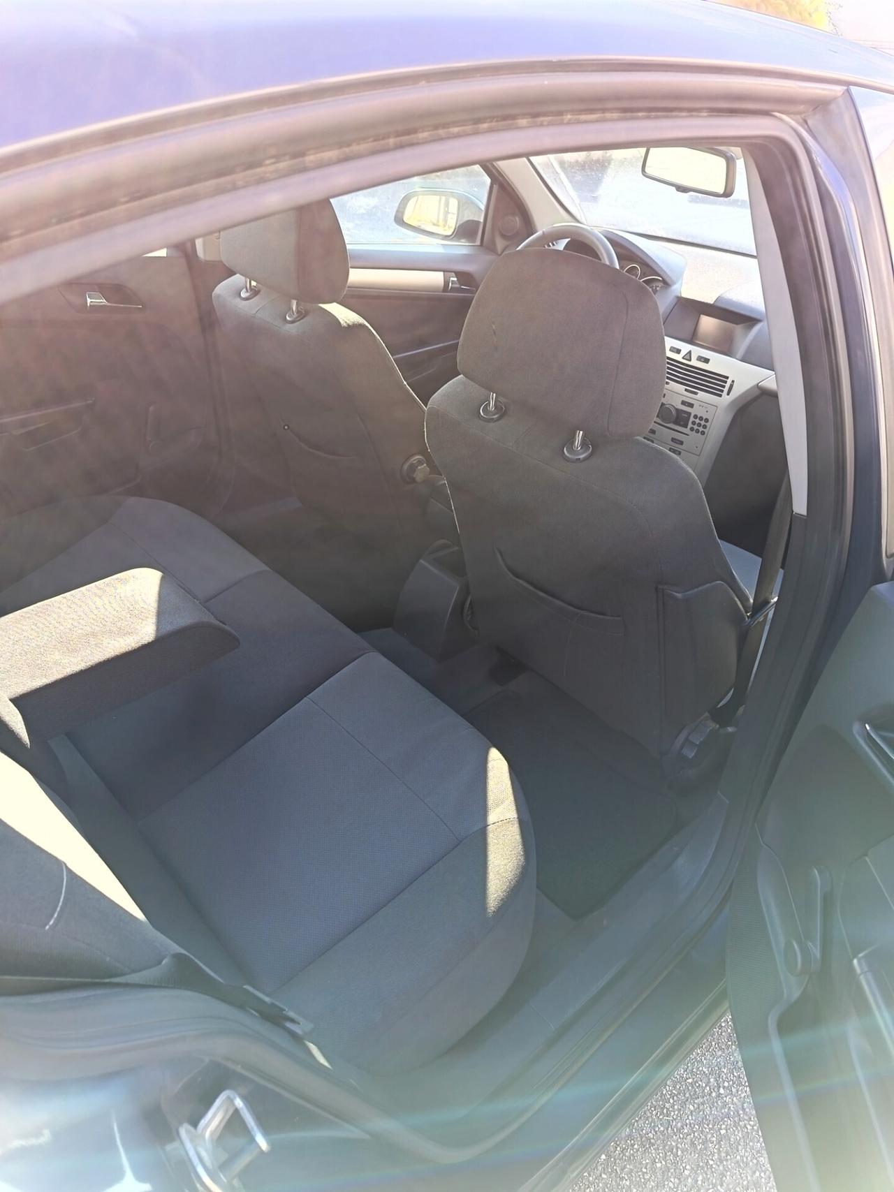 Opel Astra 1.3 CDTI ecoFLEX 5 porte Enjoy