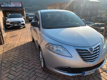 Lancia Ypsilon 1.2 69 CV 5 porte Gold