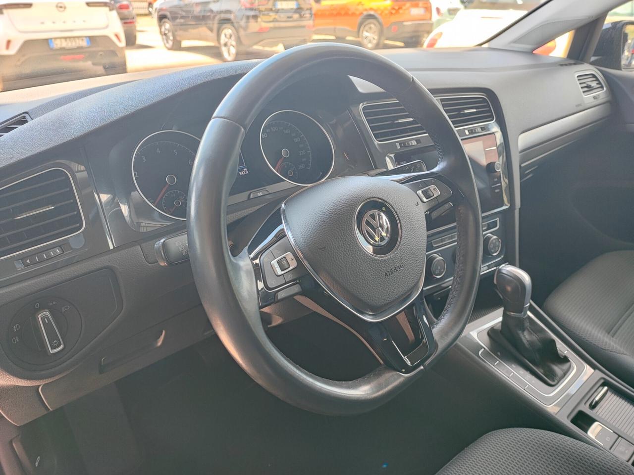 Volkswagen Golf 1.5 TGI DSG 5p. Business BlueMotion Technology