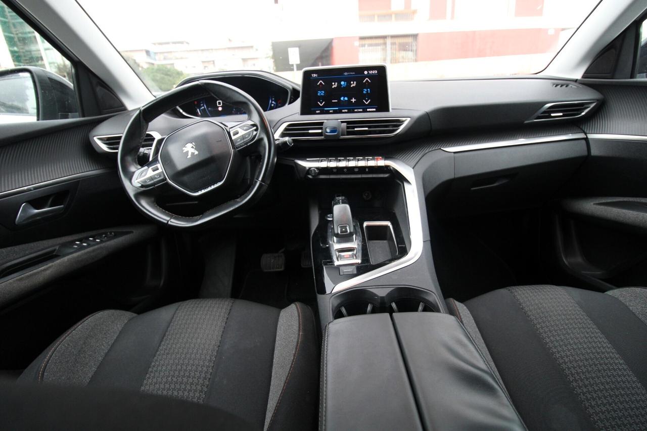 Peugeot 3008 BlueHDi 120 S&S EAT6 Active