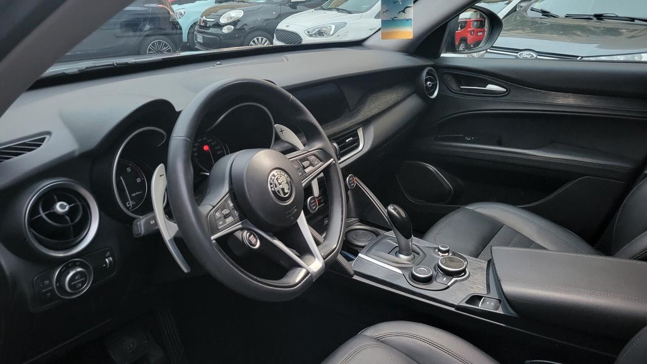 Alfa Romeo Stelvio 2.2 Turbodiesel 190 CV AT8 Q4 Business