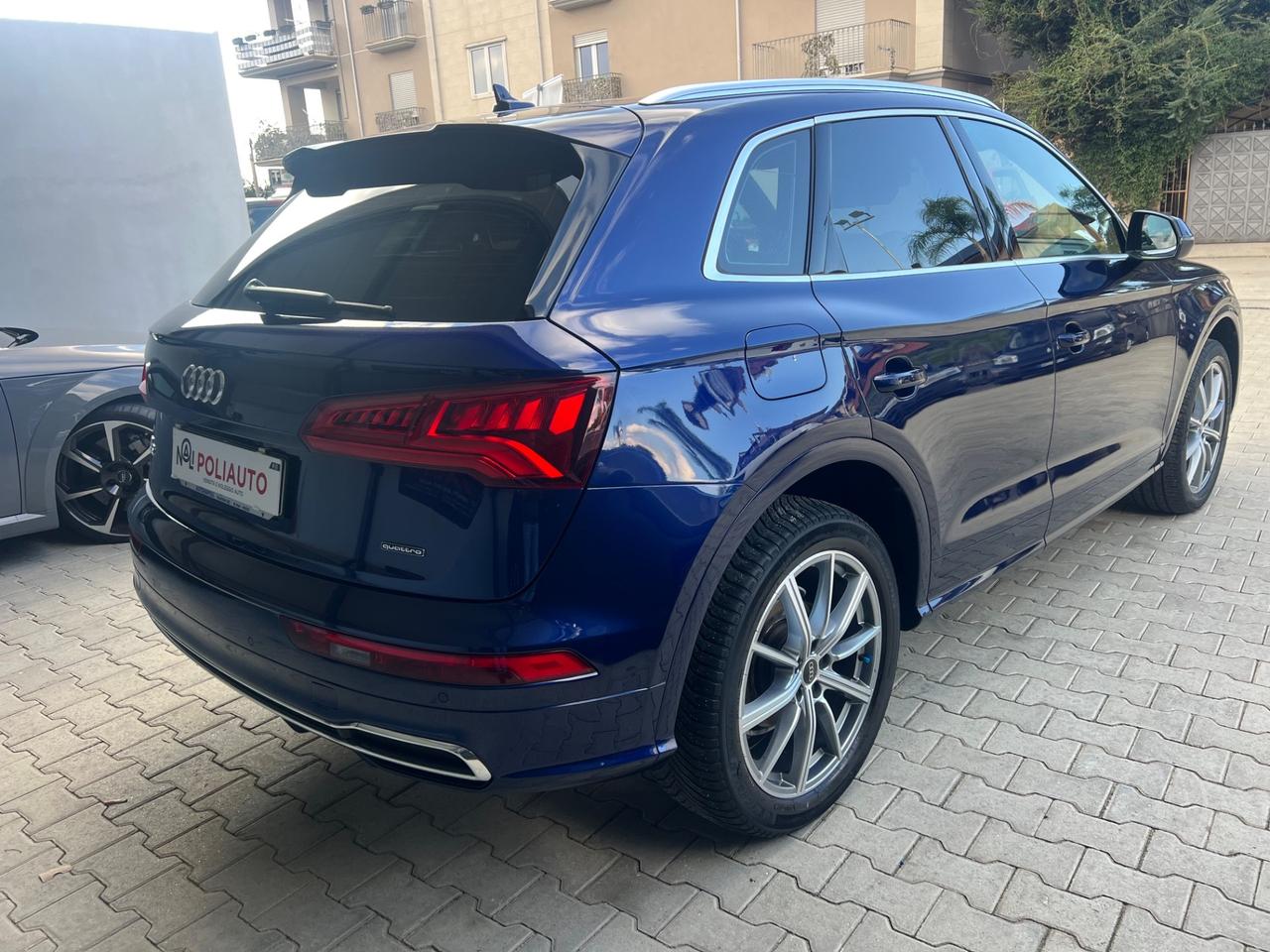 Audi Q5 40 TDI quattro S line plus