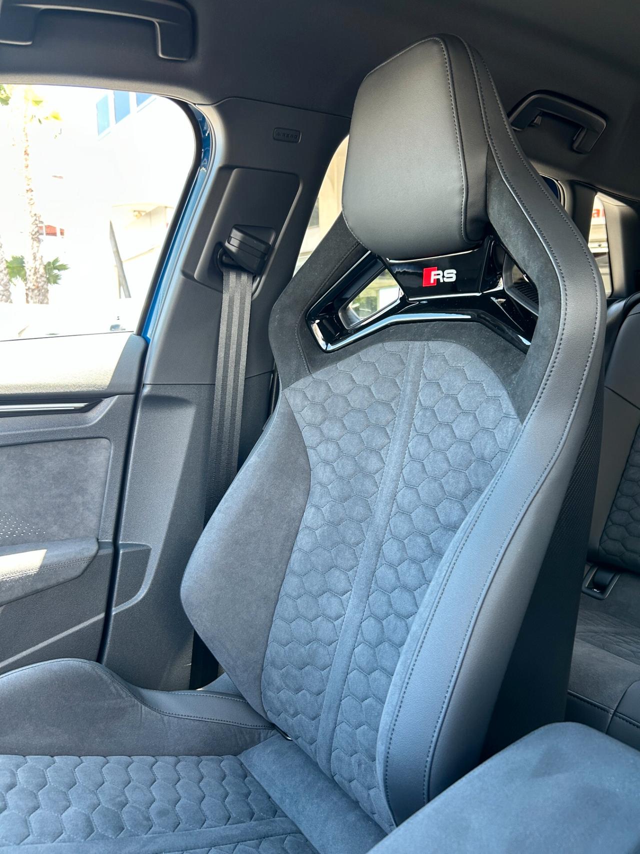 Audi RS3 Sportback 2.5 tfsi quattro s-tronic KM 0