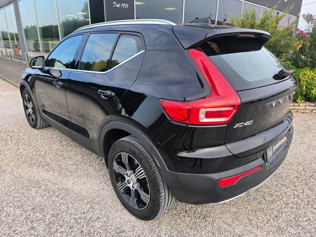 VOLVO XC40 D4 AWD Geartronic Inscription