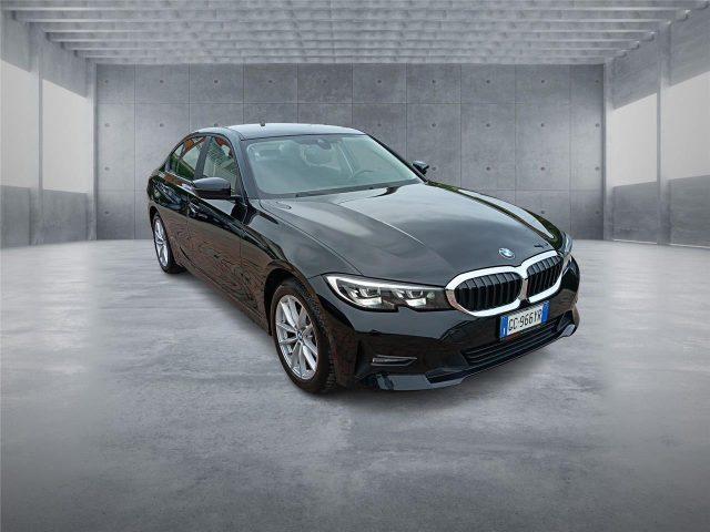 BMW 320 Serie3(G20/21/80/81 d 48V xDrive Business Advantag