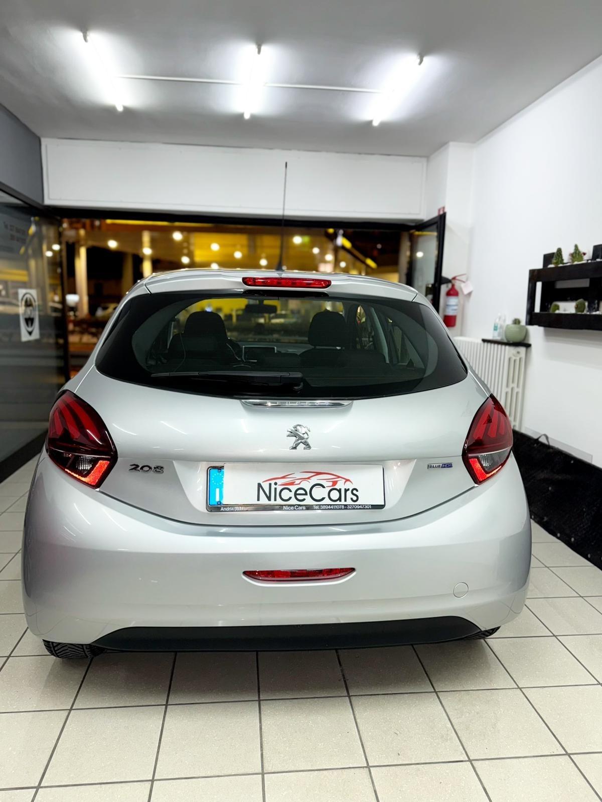 Peugeot 208 BlueHDi 75 5 porte Allure