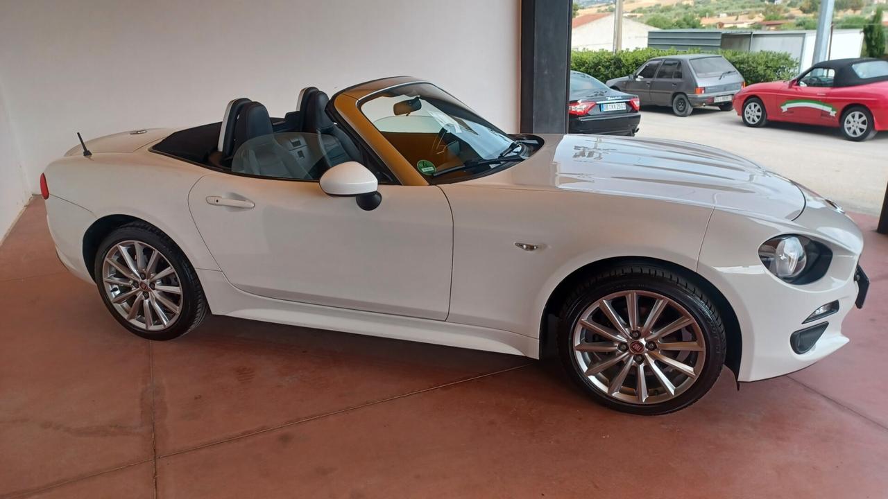 Fiat 124 Spider 1.4 MultiAir Lusso