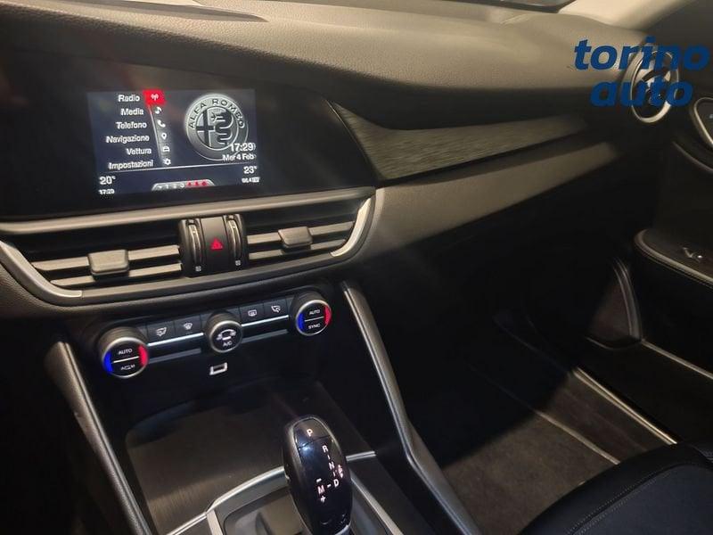 Alfa Romeo Giulia Giulia 2.2 Turbodiesel 180 CV AT8 Super