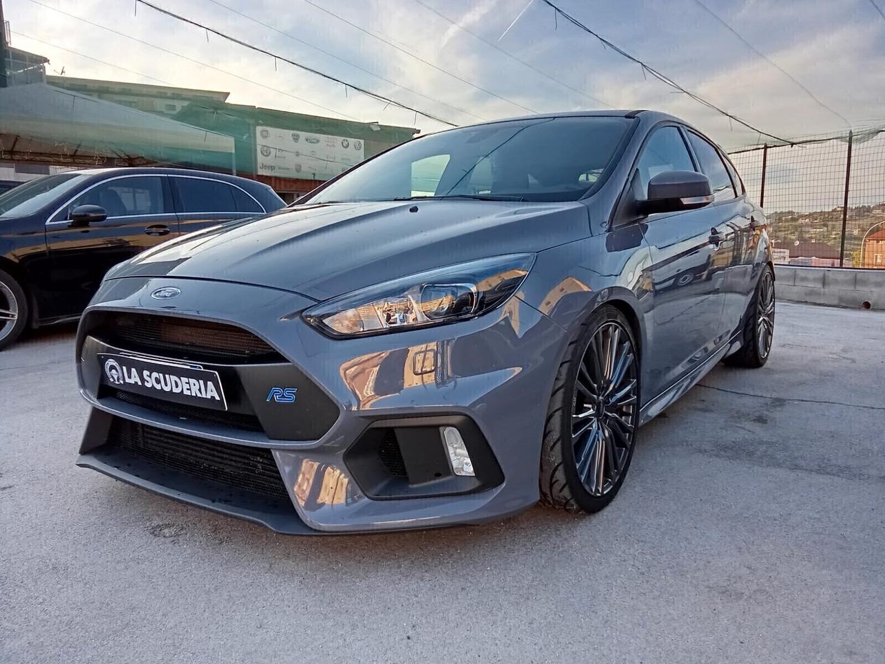 Ford Focus RS 2.3 350 CV AWD