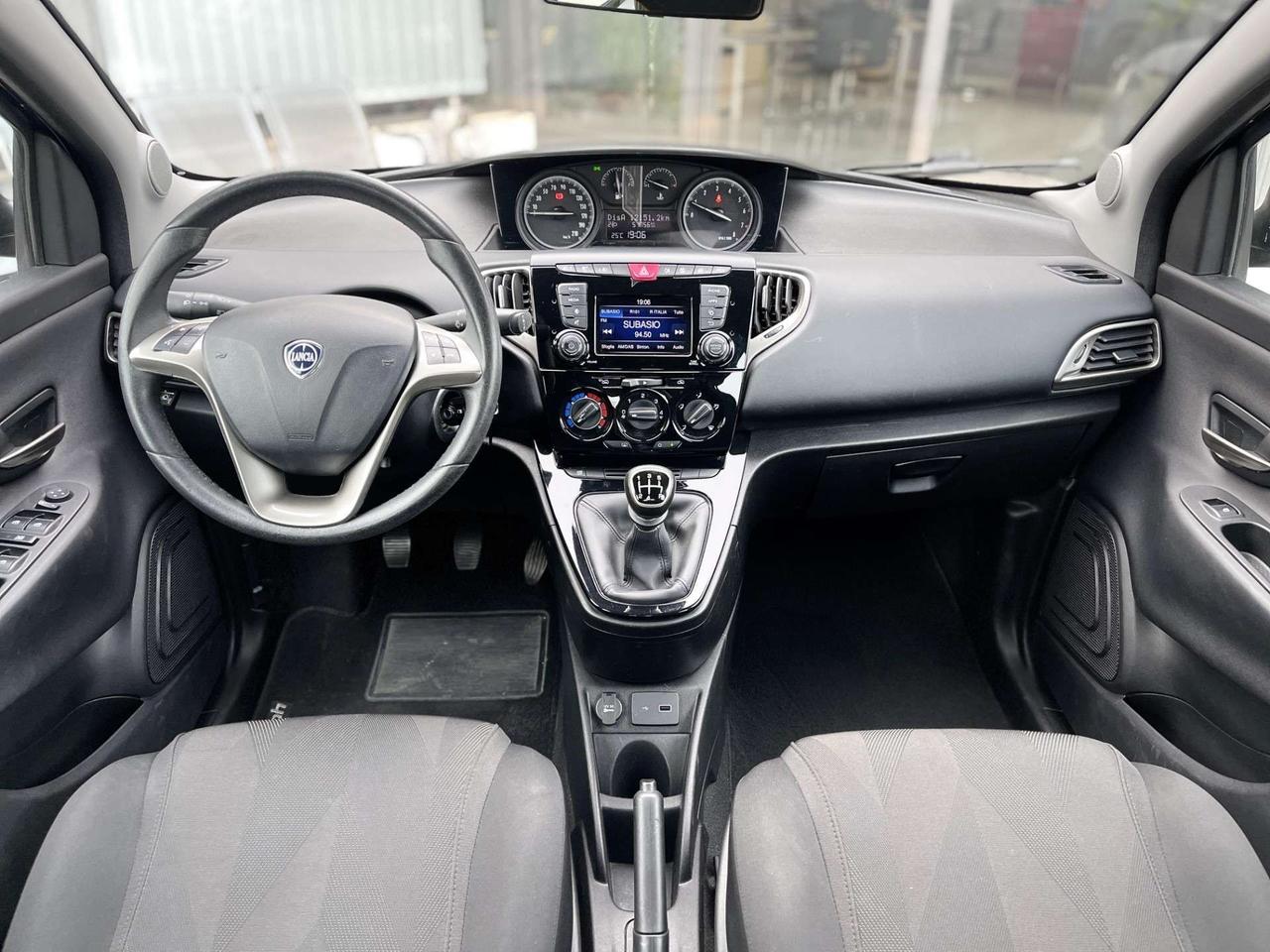 Lancia Ypsilon 1.2 Gpl 69CV E6 Neo - 2020