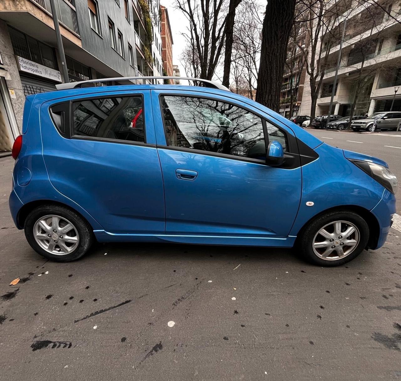 Chevrolet Spark 1.0 LT