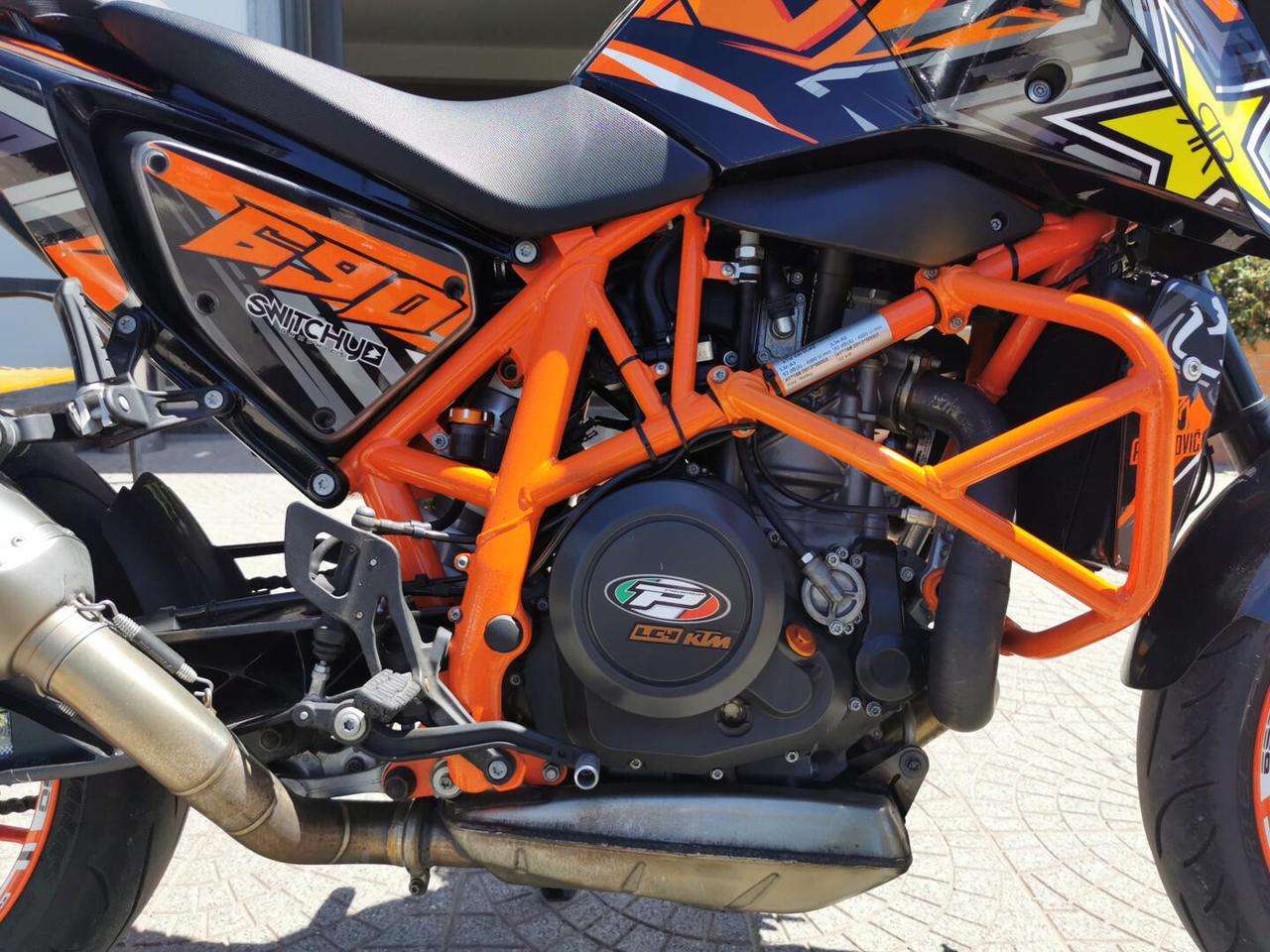 Ktm 690 Duke R * 75 Cv - Euro4 * - OFFERTA SENZA FINANZIAMENTO - RATE AUTO MOTO SCOOTER