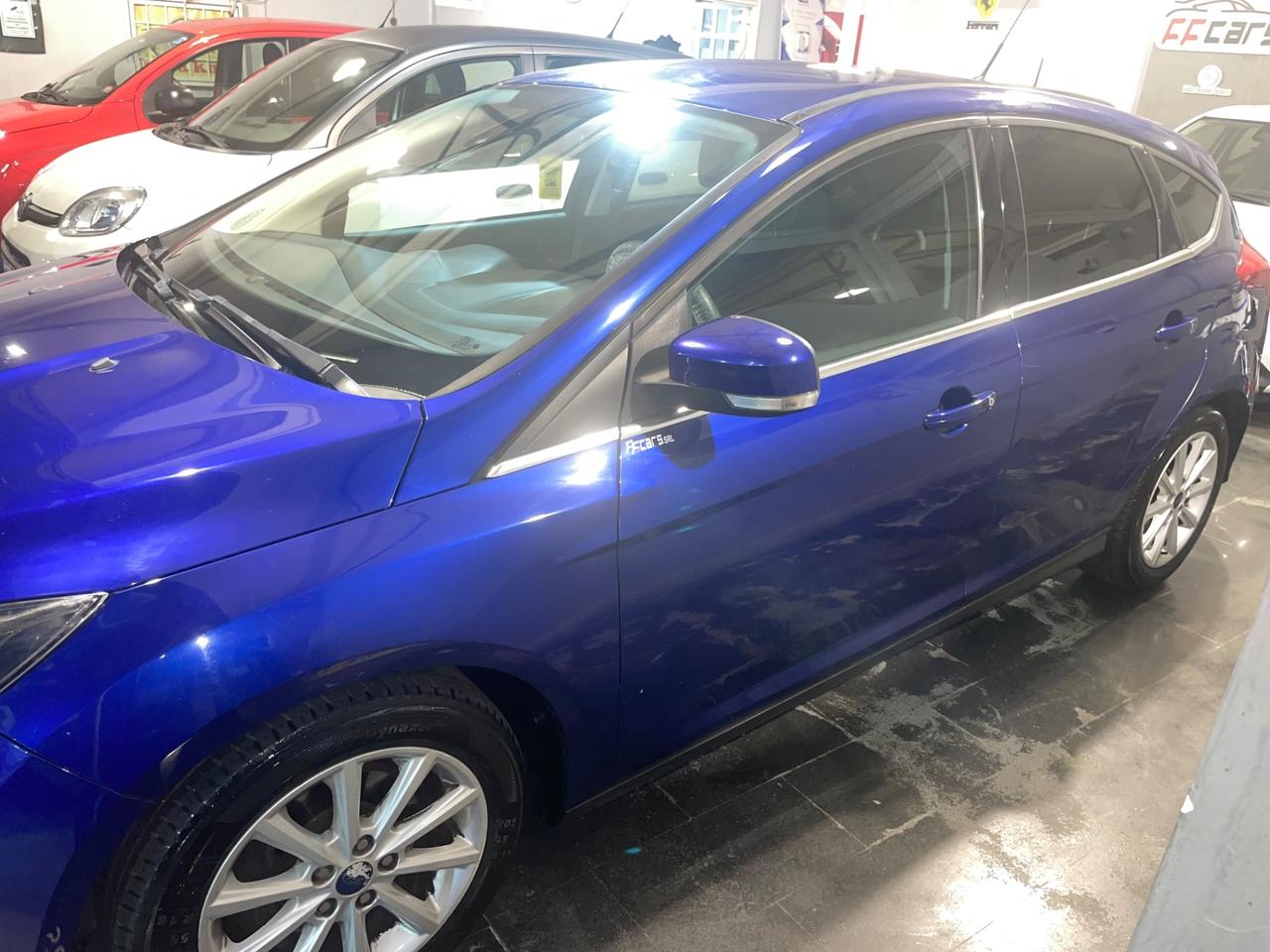 Ford Focus 1.6 120 CV GPL Titanium