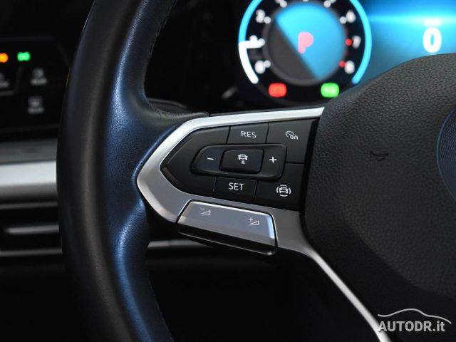 VOLKSWAGEN Golf Variant 2.0 TDI Life DSG Fari LED, App-Connect, ACC KM CER