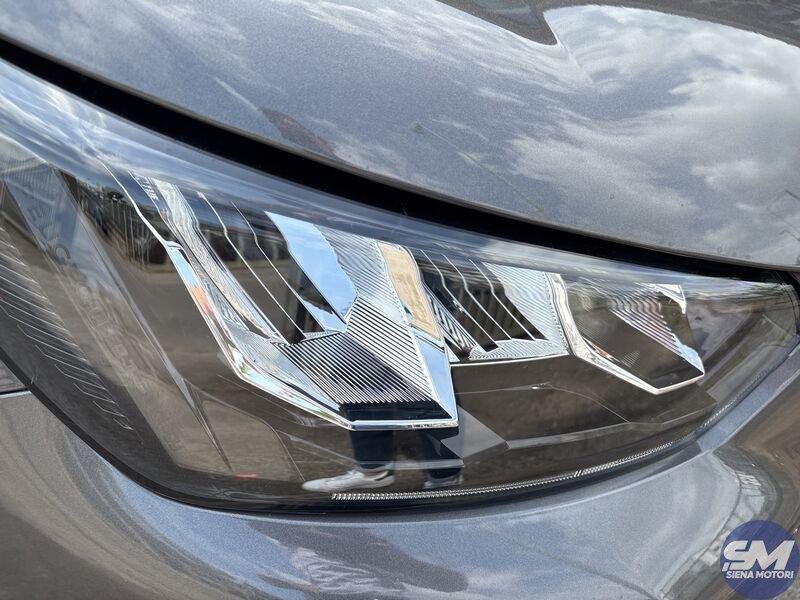 Peugeot 2008 PureTech 100 S&S Allure Pack