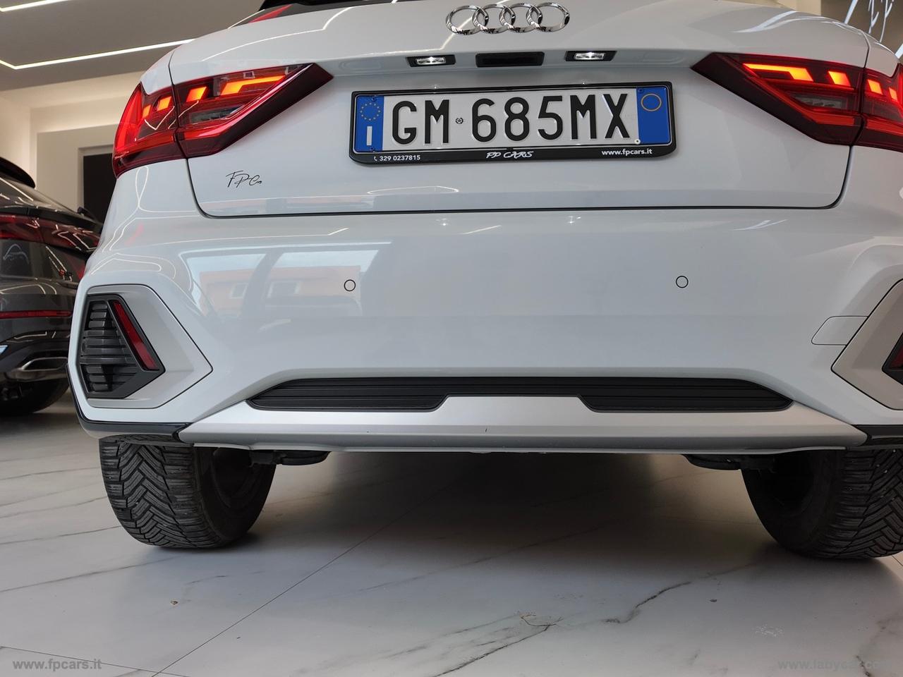 AUDI A1 citycarver 30 TFSI S tronic Admired
