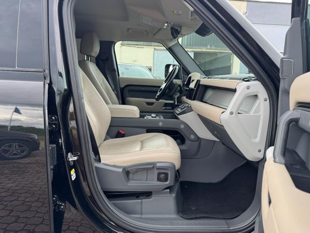LAND ROVER Defender 110 3.0D I6 200 CV AWD.-- AUTOCARRO --