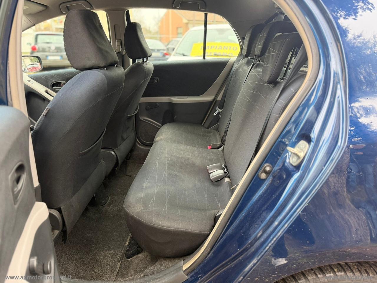 TOYOTA Yaris 1.4 D-4D 5p. Sol