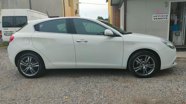 ALFA ROMEO Giulietta 1.4 Turbo 120 CV GPL Distinctive 96000KM