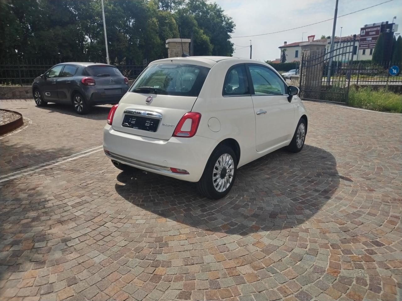500 DOLCEVITA HYBRID