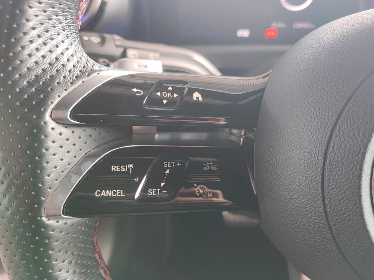 Mercedes-benz A 200 d Automatic AMG Line Premium Plus FULL+++