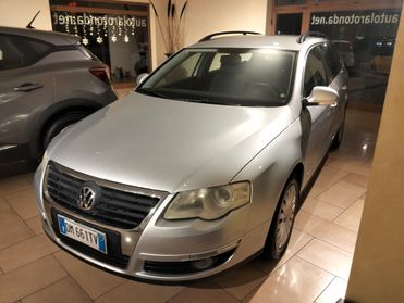 Volkswagen Passat 2.0 16V TDI Var. Business 140cv