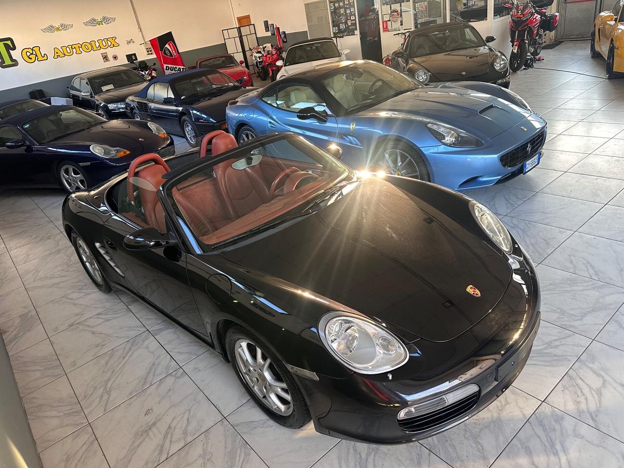 Porsche Boxster 2.7 24V - Permute