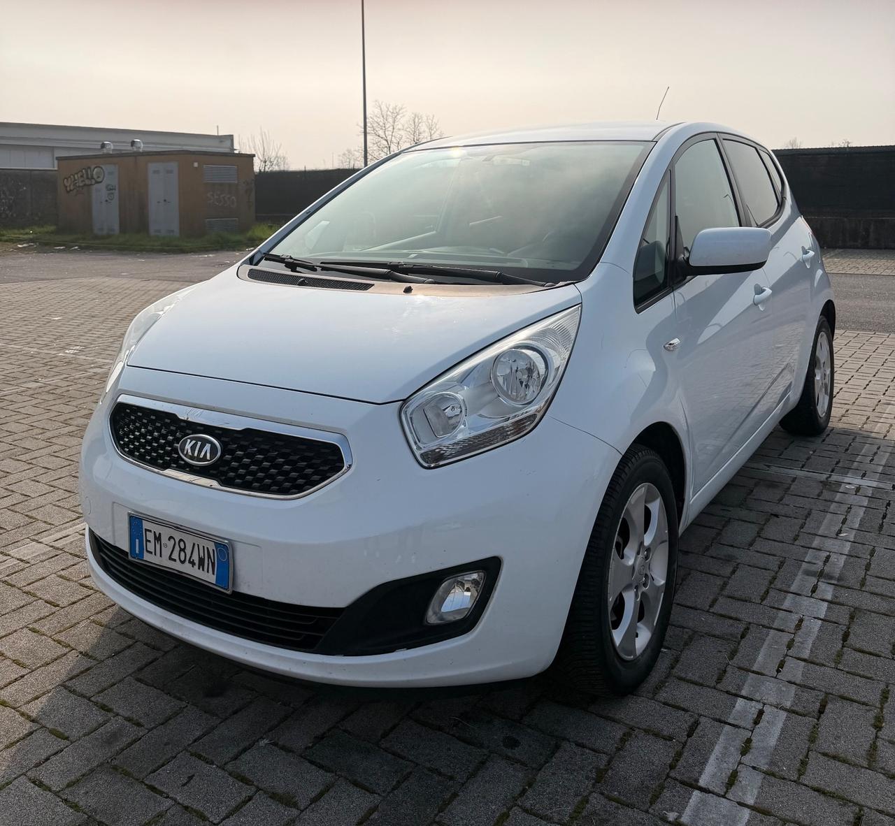 Kia Venga 1.4 CRDi 90CV Cool
