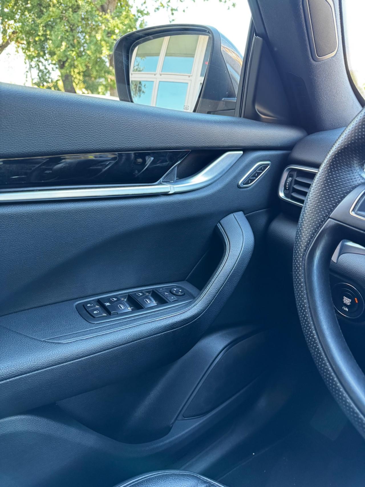 Maserati Levante V6 AWD Gransport