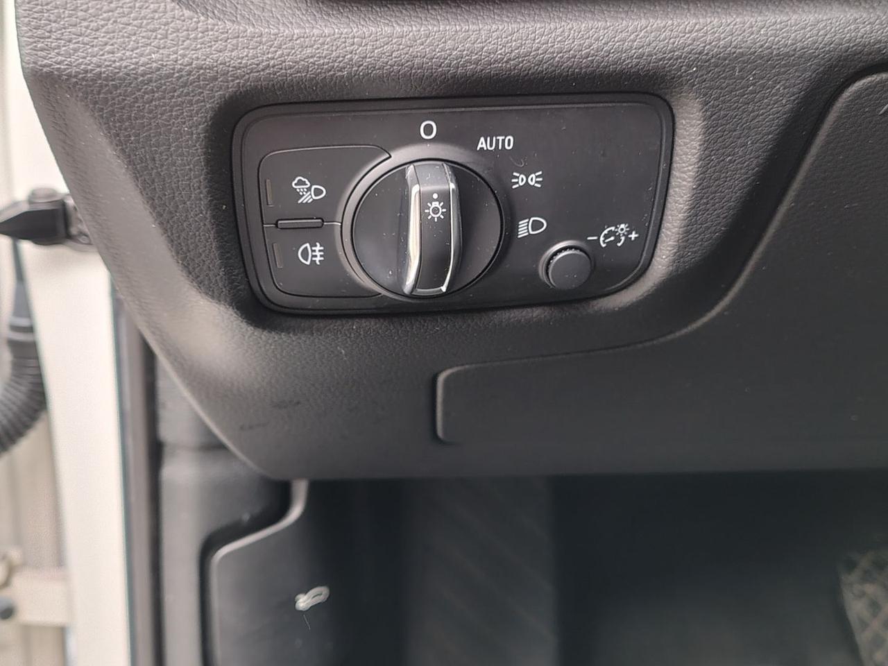Audi A3 1.5 30 g-tron S Line #10653