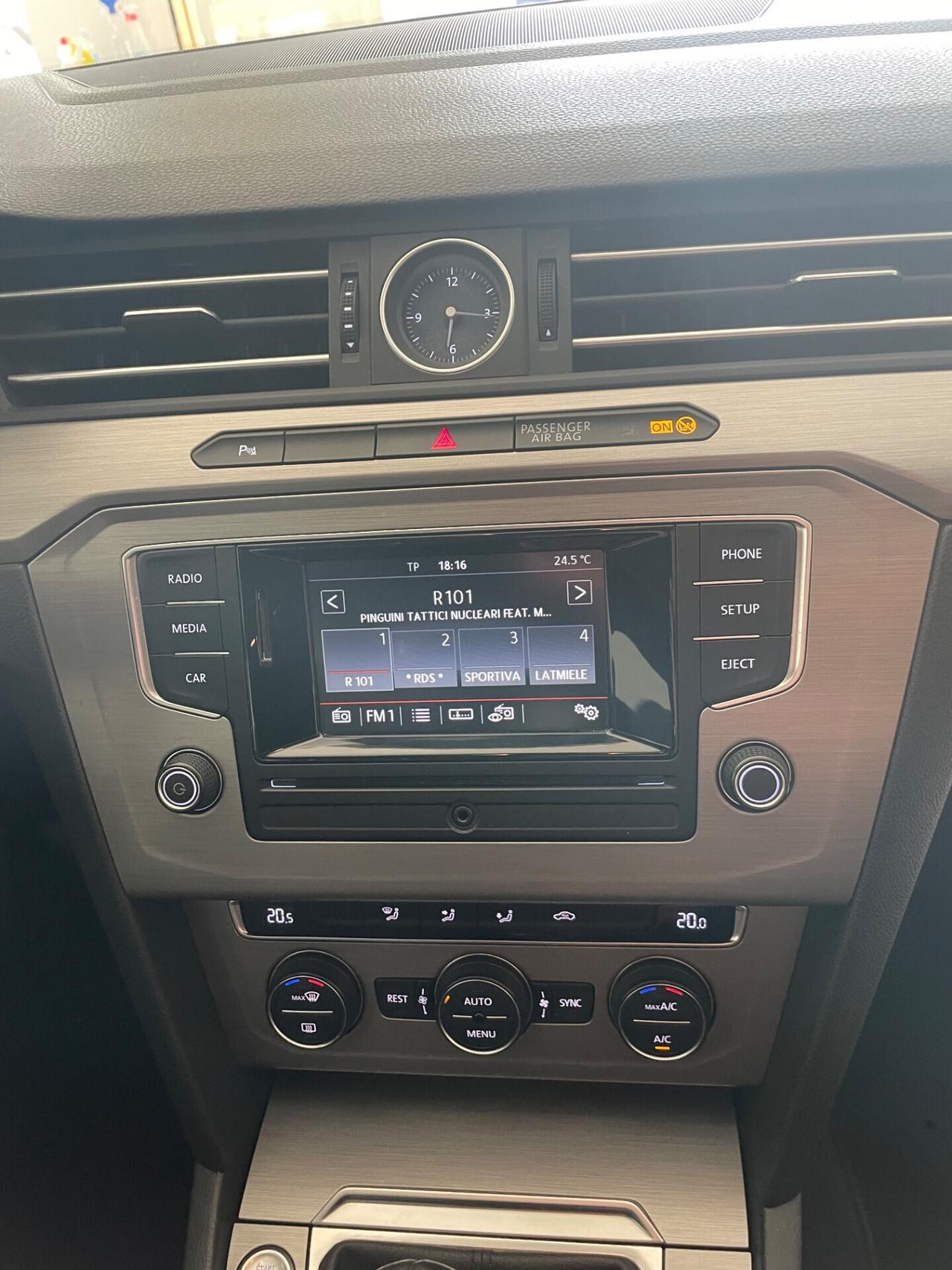 VOLKSWAGEN PASSAT 1.6 TDI TRENDLINE “COME NUOVA”