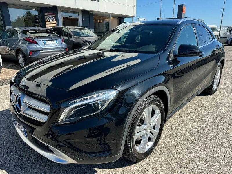 Mercedes-Benz GLA 200 CDI AUTOMATIC Premium