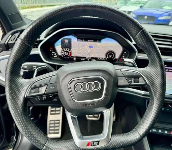 Audi RS Q3 quattro S tronic