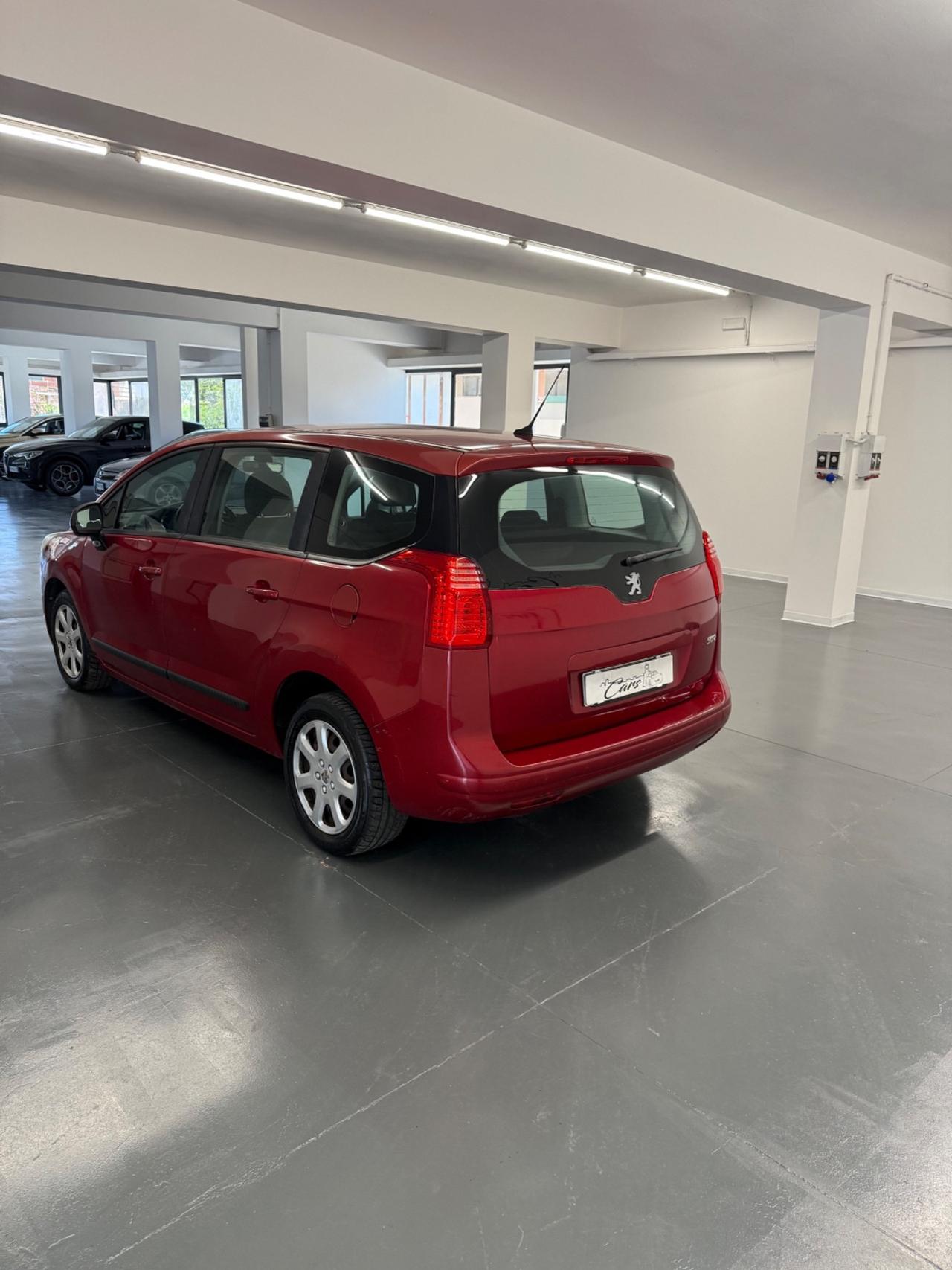 Peugeot 5008 1.6 HDi 110CV Premium
