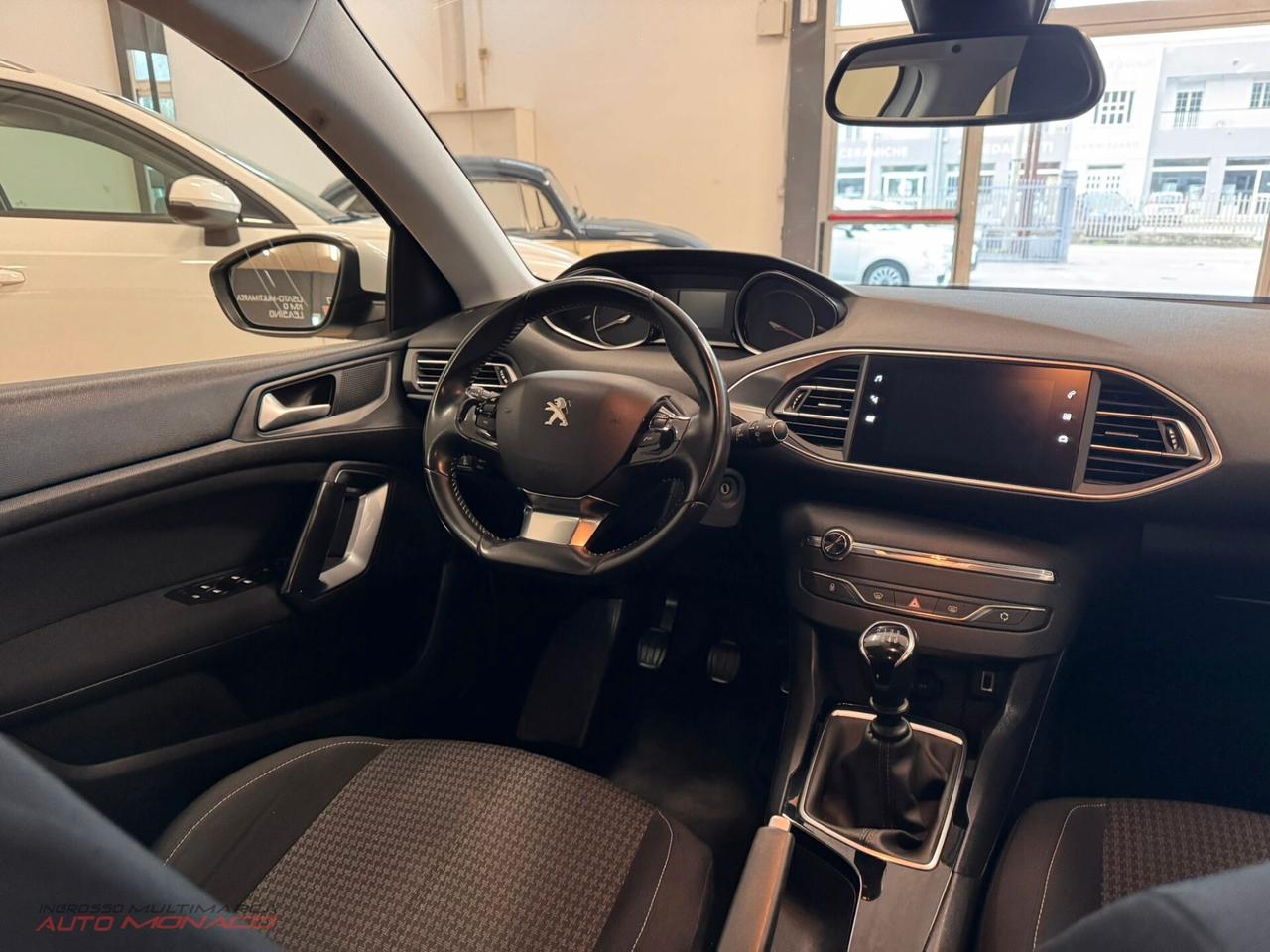 Peugeot 308SW BlueHDi 100cv Business 2019