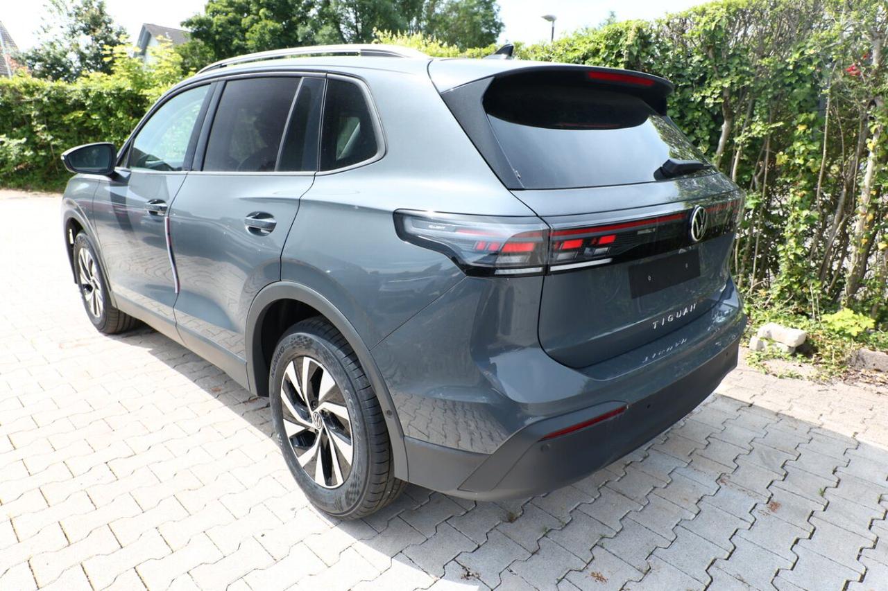 Volkswagen Tiguan 1.5 etsi Edition Plus 130cv dsg 5 anni garanzia VW