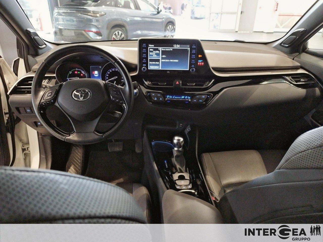 TOYOTA C-HR 1.8h Lounge e-cvt