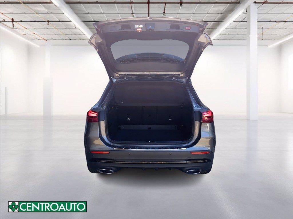 MERCEDES GLA 200 d Executive auto del 2024