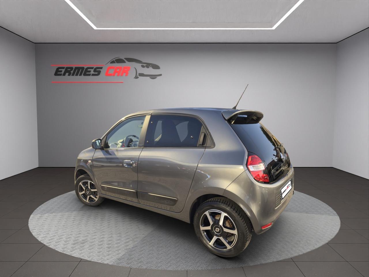 RENAULT TWINGO LIMITED PREZZO REALE CERCHI SENSORI LED FULL