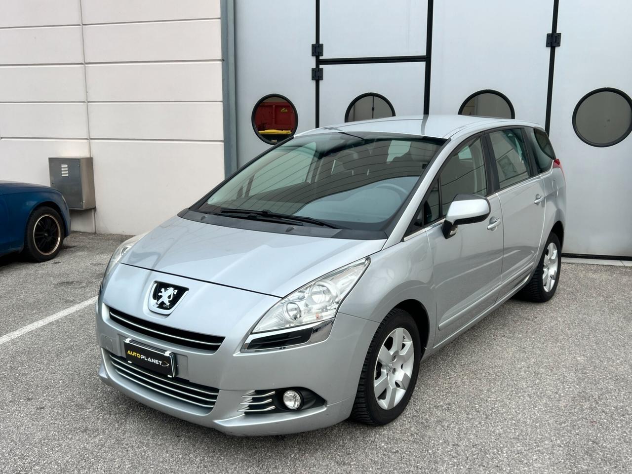 Peugeot 5008 1.6 HDi 112CV Business