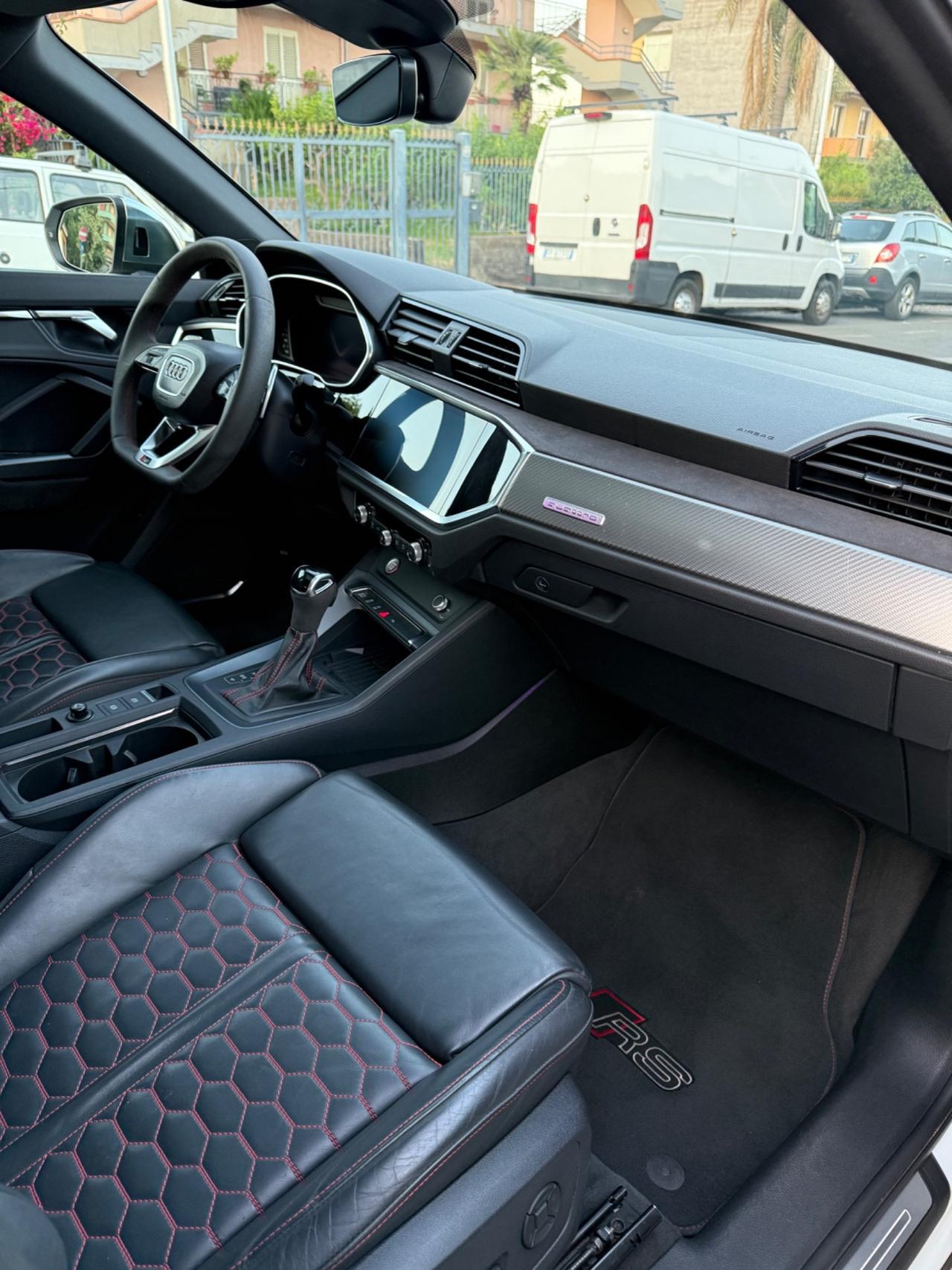 Audi RS Q3 SPB quattro S tronic