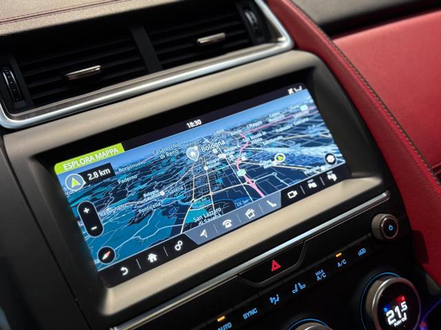 JAGUAR E-Pace 2.0 300 CV AWD aut. R-Dynamic SE
