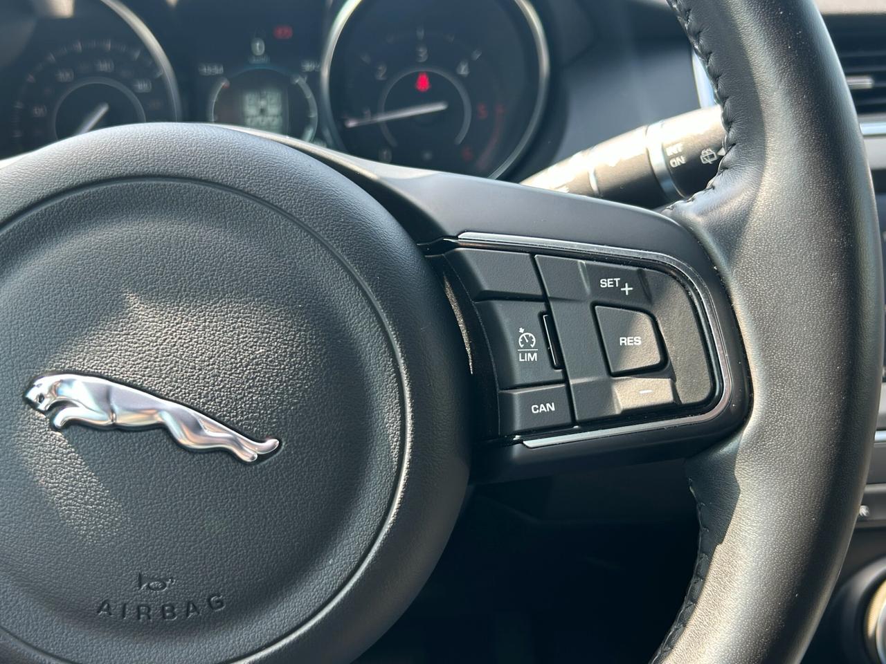 Jaguar E-Pace 2.0d i4 awd 150cv auto