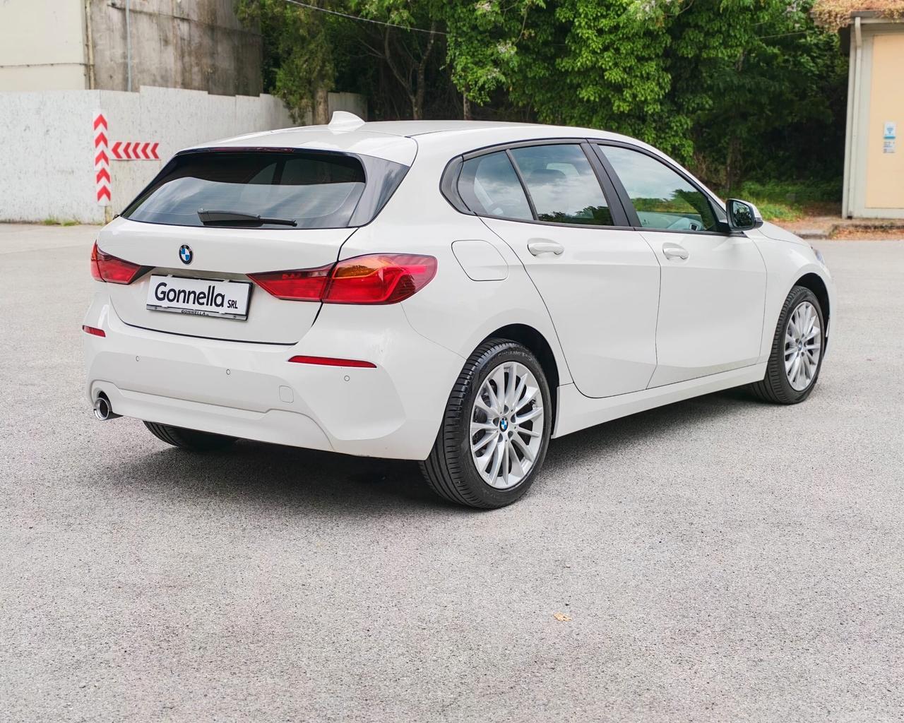 Bmw 116d 5p. Business Advantage FULL SERVICE BMW