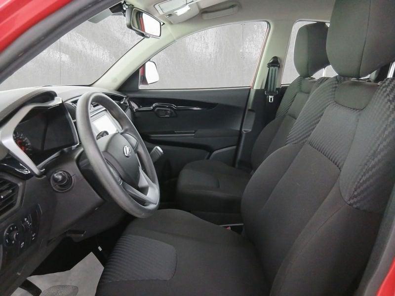 Mahindra KUV100 1.2 K6+