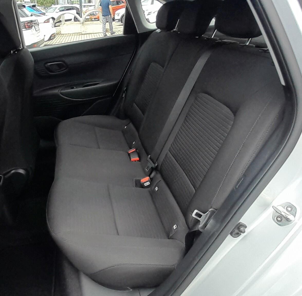 Hyundai i20 1.2 MPI MT Connectline